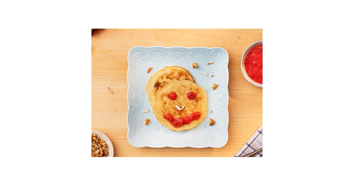 Easy Banana and Nuts Pancakes Recipe| FamilyNes