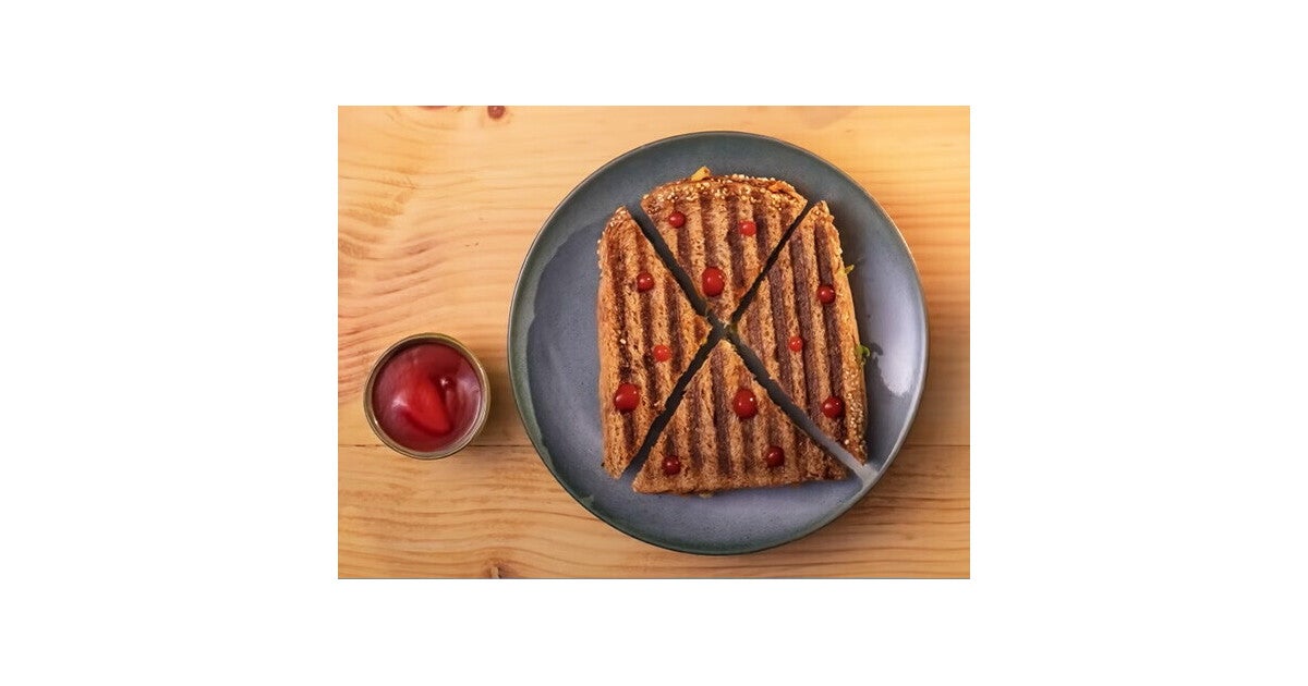 Easy Chicken Coleslaw Sandwich Recipe | FamilyNes